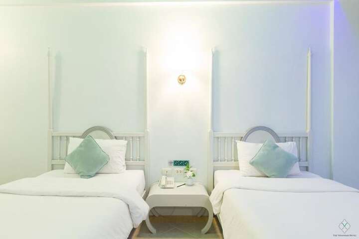 Room 26 of 189