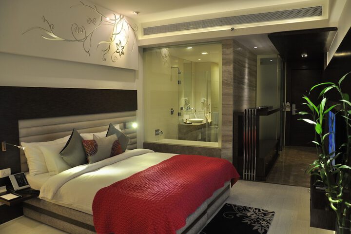 Room 9 of 51