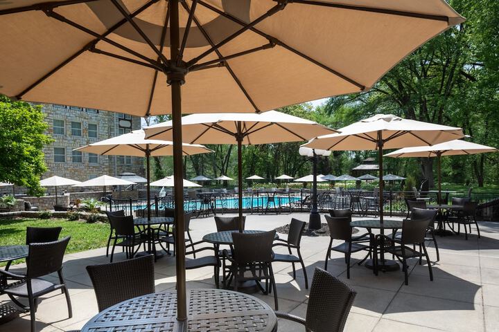 Hotel with Pool