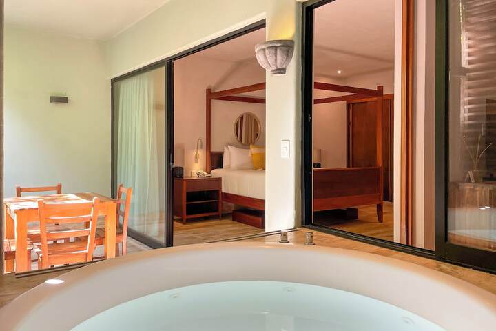 Room 21 of 81