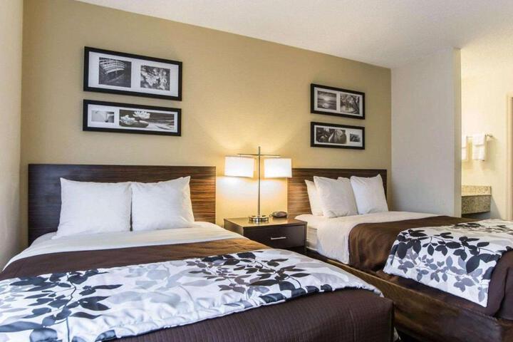 2 Double Beds (5 of 6)