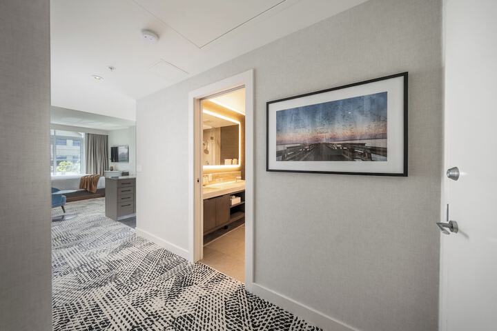 Room 14 of 76