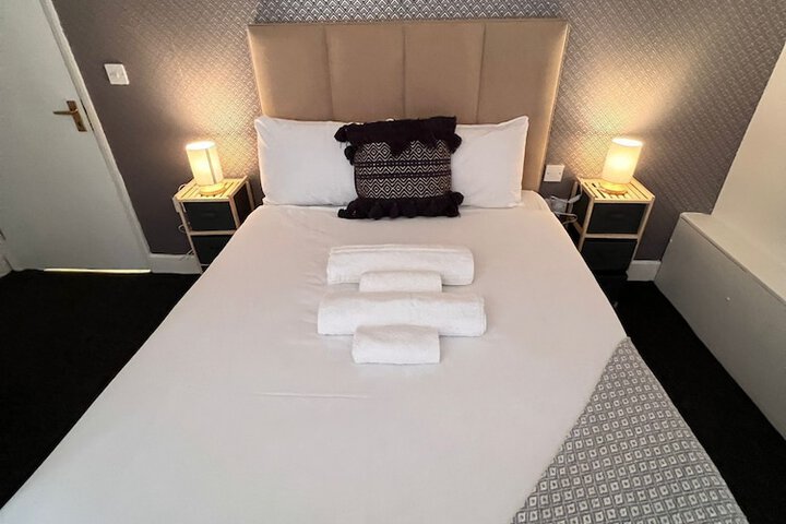 Room 34 of 112