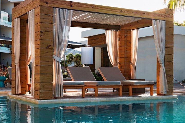 Pool 45 of 114