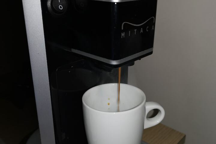 Breakfast/Coffee Service 22 of 45