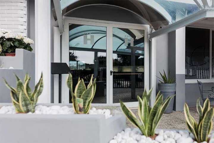 MC Hotel in Predore