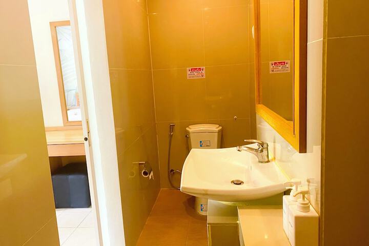 Room 30 of 58