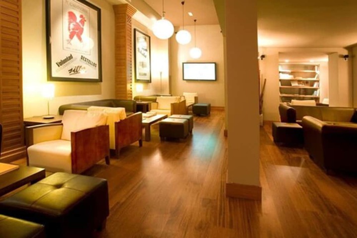 Guest Lobby