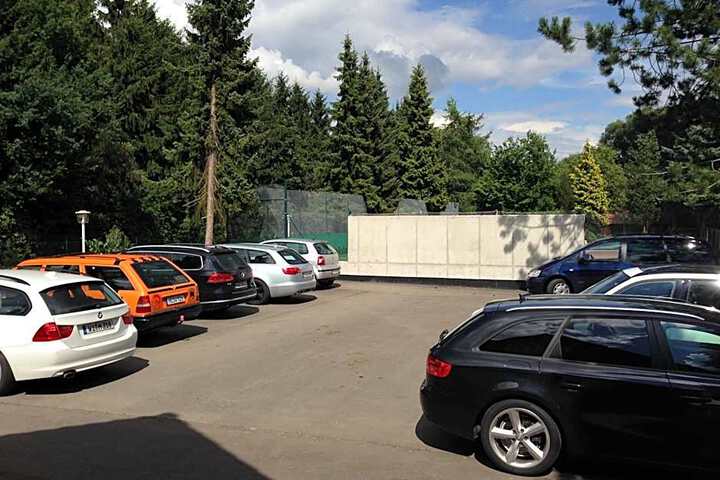 General 4 of 11