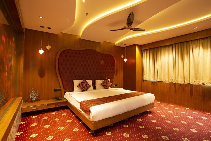 Room 50 of 196