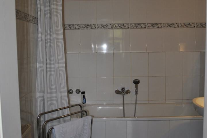 Bath Interior