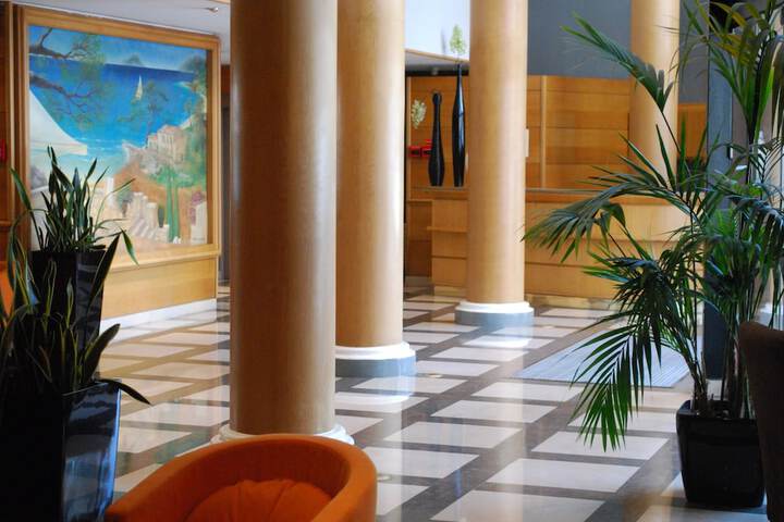 Hotel Lobby