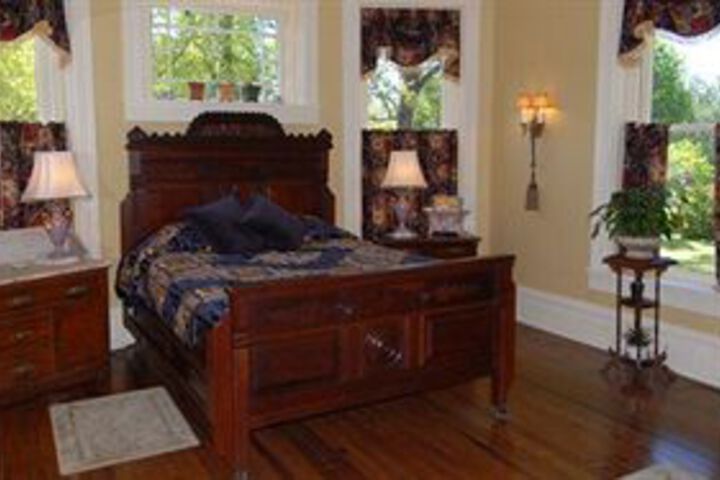 Room 10 of 31
