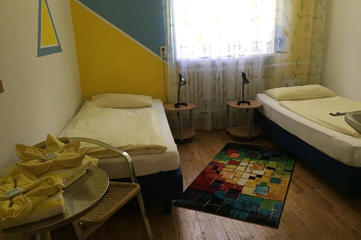 Room 17 of 51