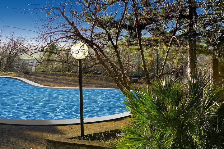 Pool 36 of 206