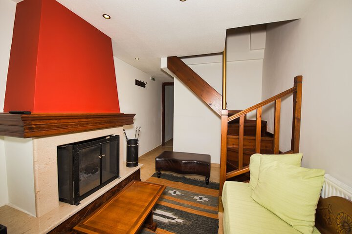 Room 40 of 49