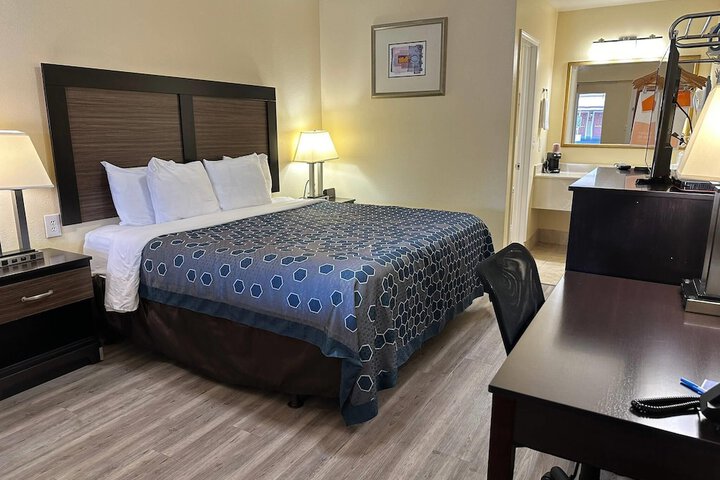Room 45 of 87