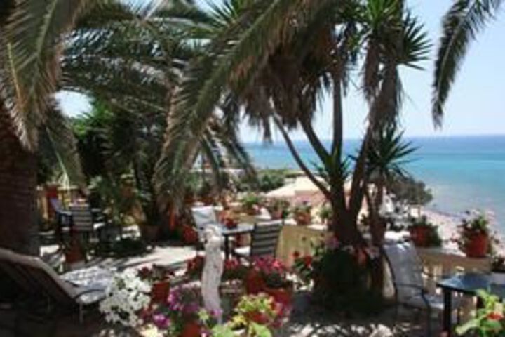 Terrace/Patio 2 of 11