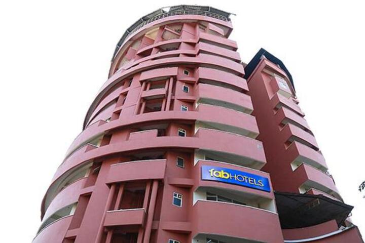 FabHotel Prime Emerald
