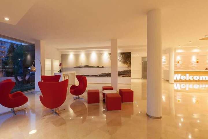 Hotel Lobby