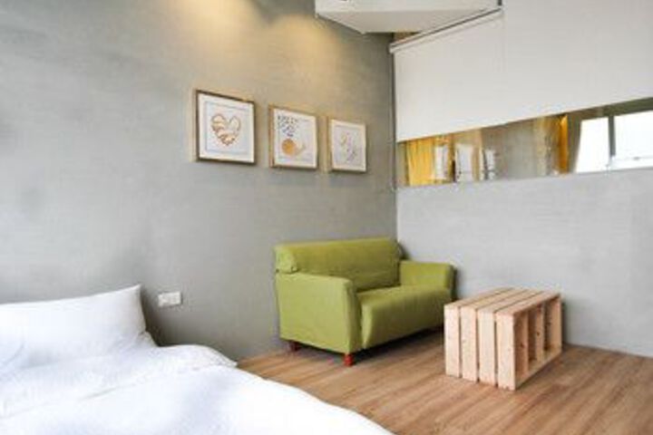 Room 62 of 64