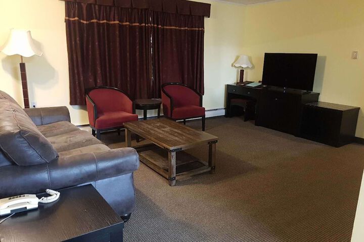 Room 40 of 61