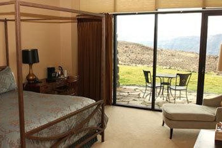 Room 14 of 46
