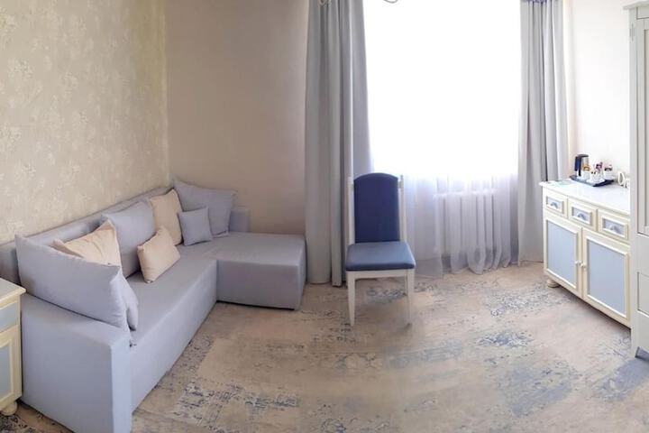 Room 25 of 50