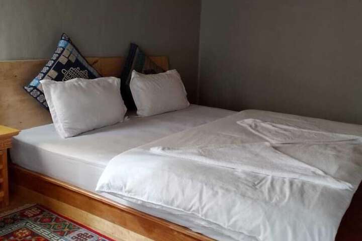 Room 5 of 26