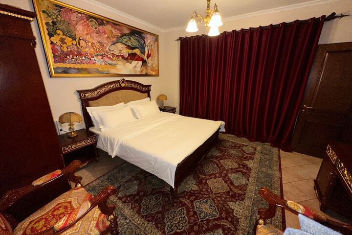 Room 18 of 64