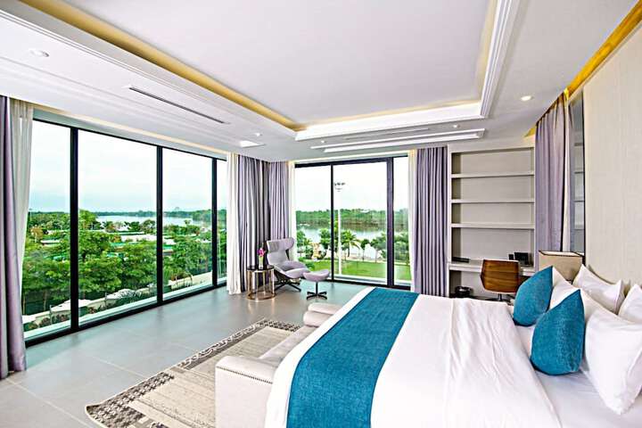 Room 88 of 313