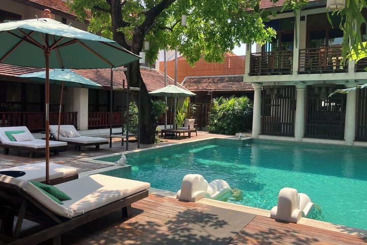 Pool 72 of 140