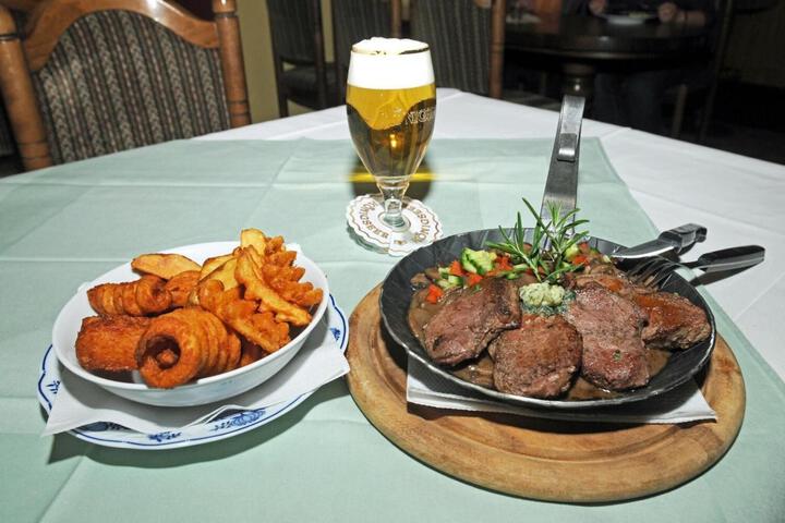 Dining 67 of 72