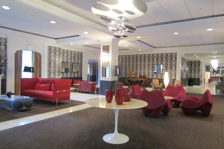 Hotel Interior 241 of 287