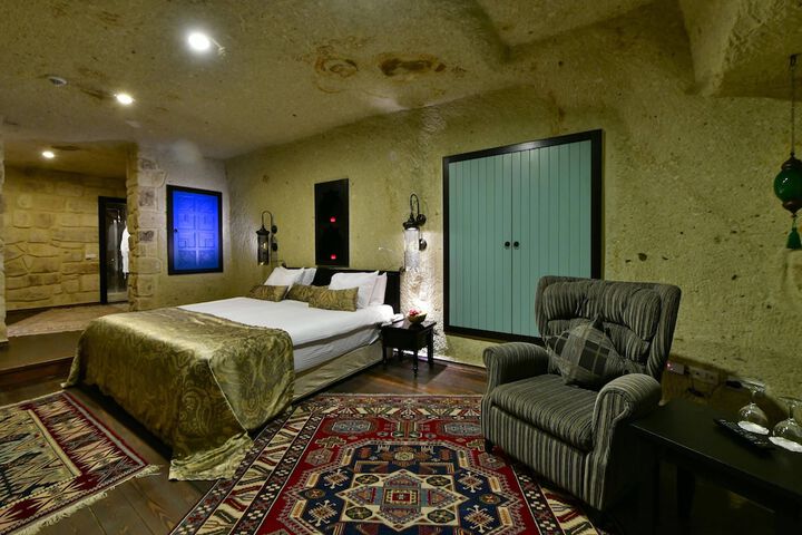 Room 21 of 194