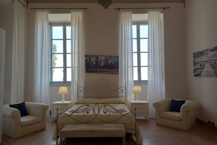 Room 41 of 132