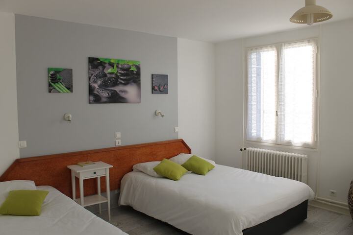 Room 8 of 69