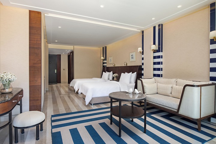 Room 37 of 162