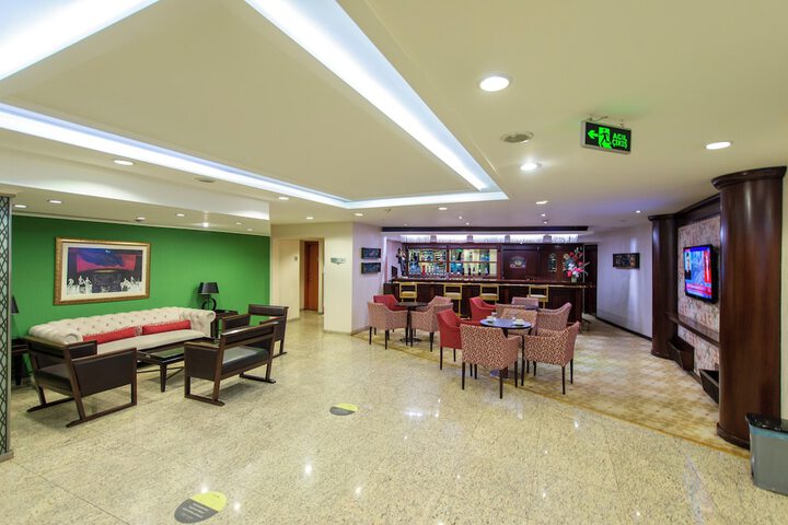 Room 10 of 23