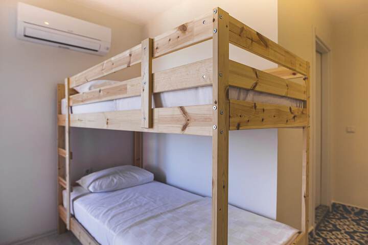 Room 43 of 135