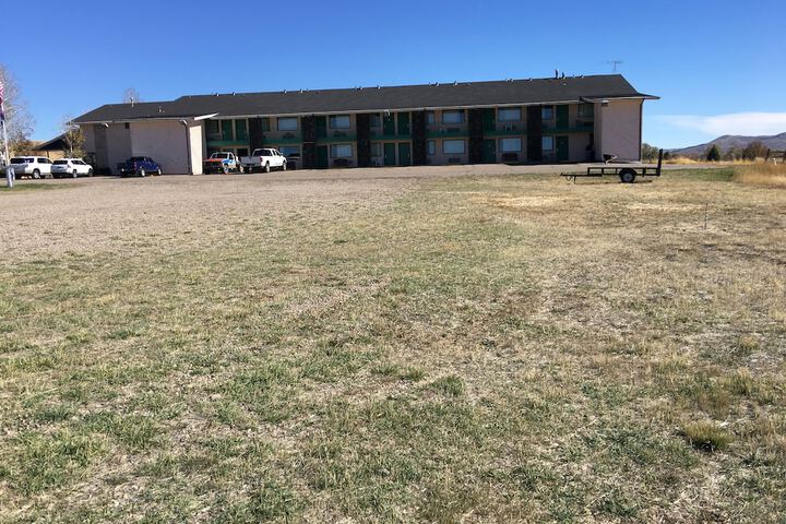 Property Grounds 32 of 44