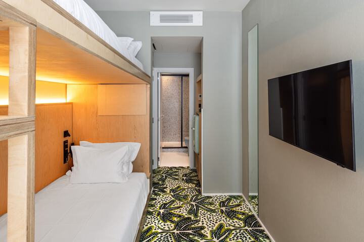Room 10 of 54