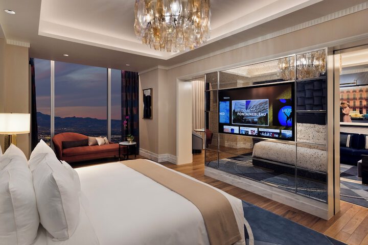 Room 60 of 187
