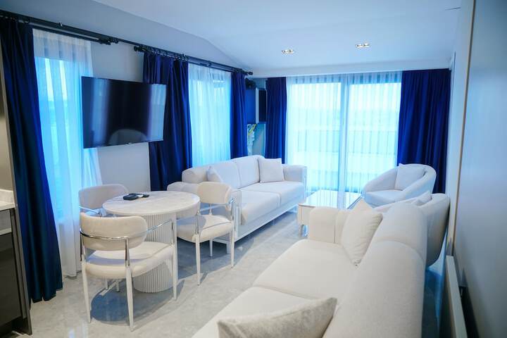 Room 48 of 94