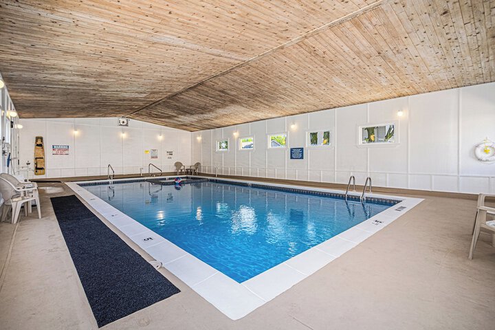 Pool 27 of 47