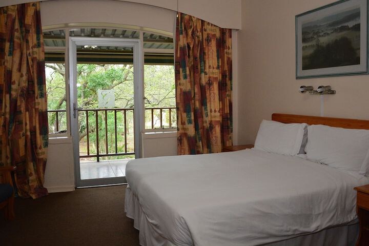 Room 12 of 138