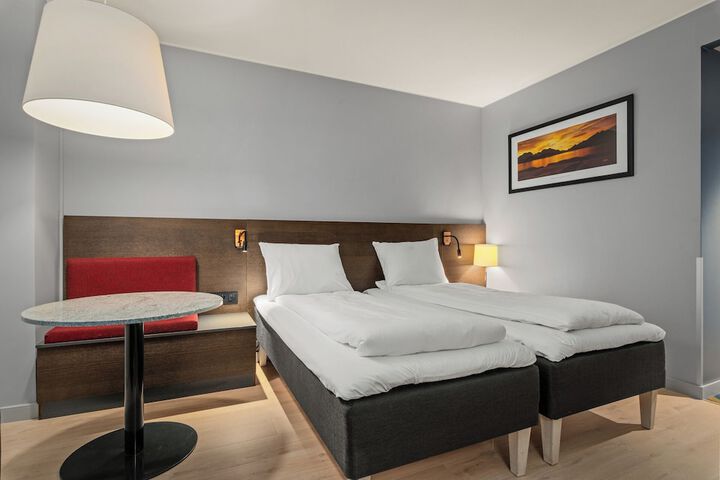 Room 29 of 69