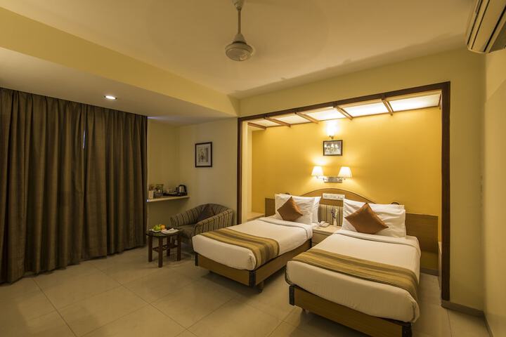 Room 16 of 94