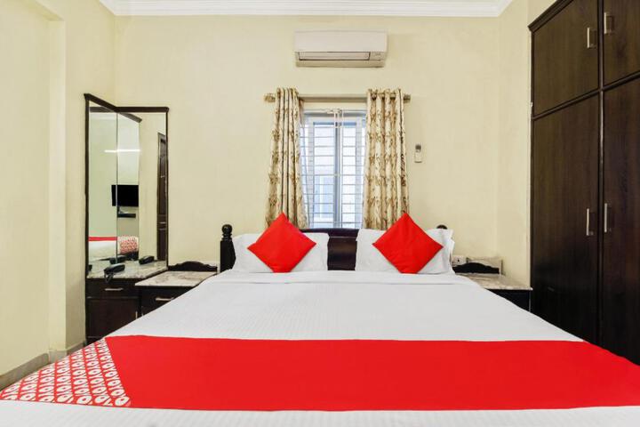 Super Townhouse Sri Nirvana Inn