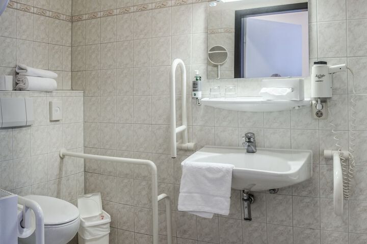 Bath Photo